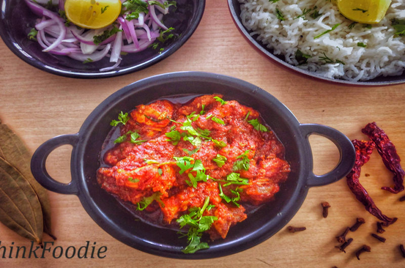 Chicken Sukka | Dry Chicken Curry | Maharashtrian Style Chicken Sukka 